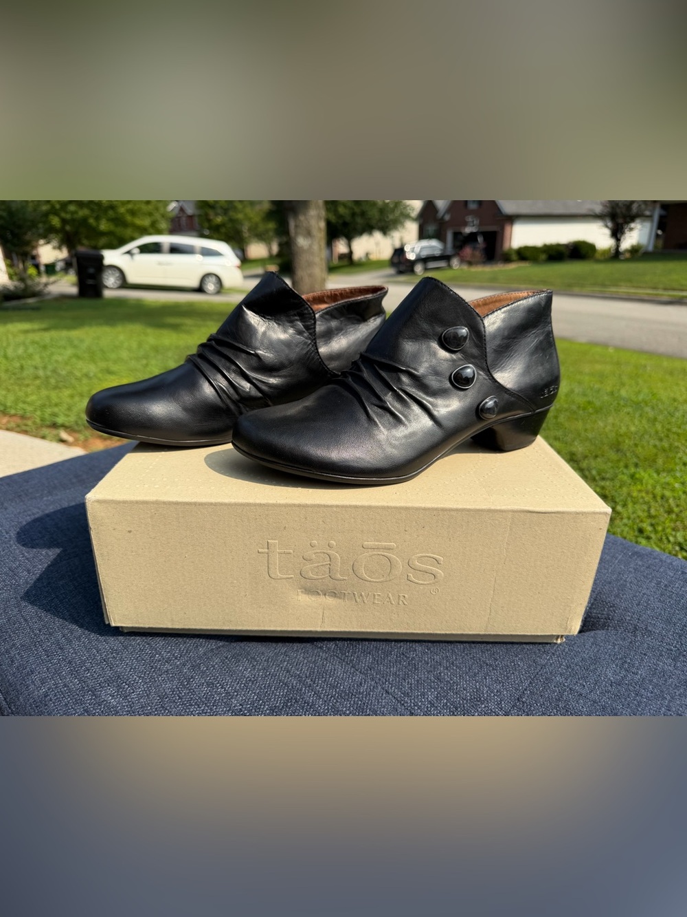 Taos Footwear Black Leather Ruched Ankle Boots with Button Accents